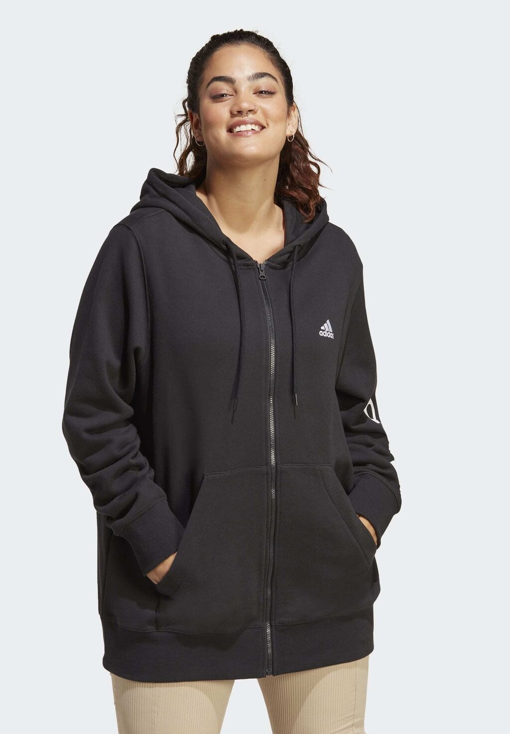 

Толстовка ESSENTIALS LINEAR ПОЛНАЯ МОЛНИЯ ФРЕНЧ ТЕРРИ ХУДИ (PLUS SIZE) adidas Sportswear, черный белый