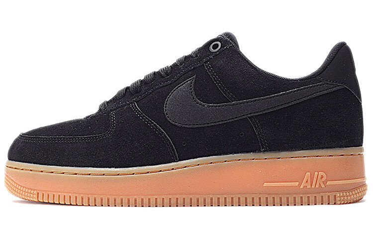 

Замша Air Force 1 07 LV8 Черная резинка