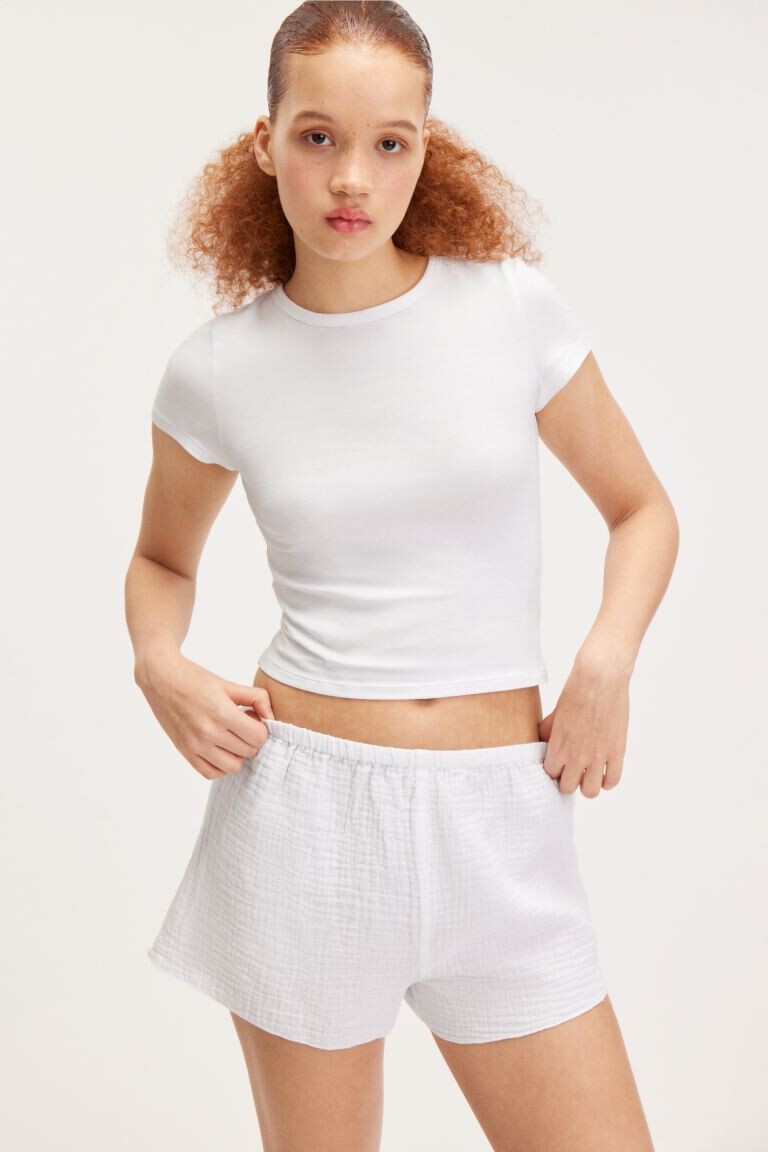 

Мини-Шорты из хлопка без застежки Monki, белый