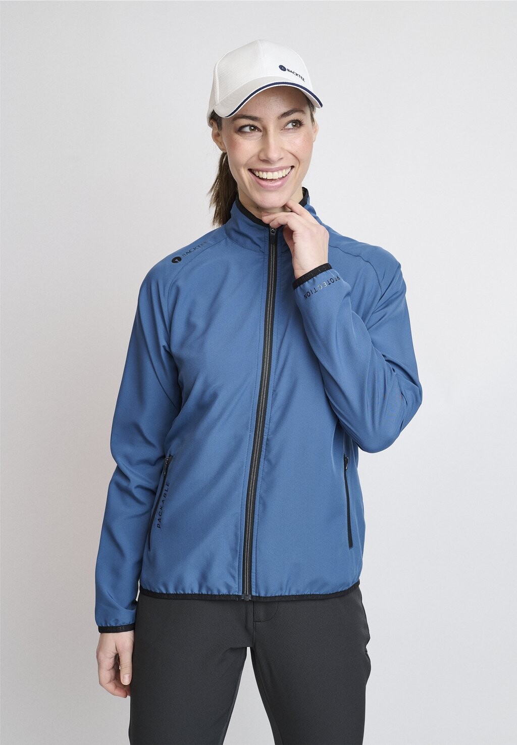 

Спортивная куртка Backtee