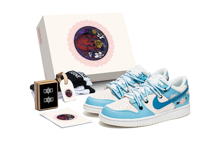 

Женские кроссовки для скейтбординга Nike Dunk