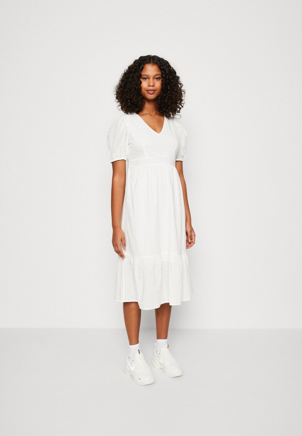

Летнее платье Vero Moda
