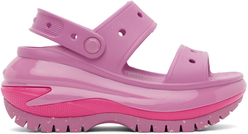 

Розовые сандалии Mega Crush Crocs