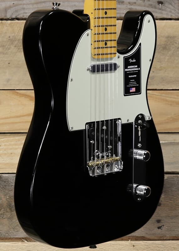 

Электрогитара Fender American Professional II Telecaster Black w/ Case & Maple Fingerboard