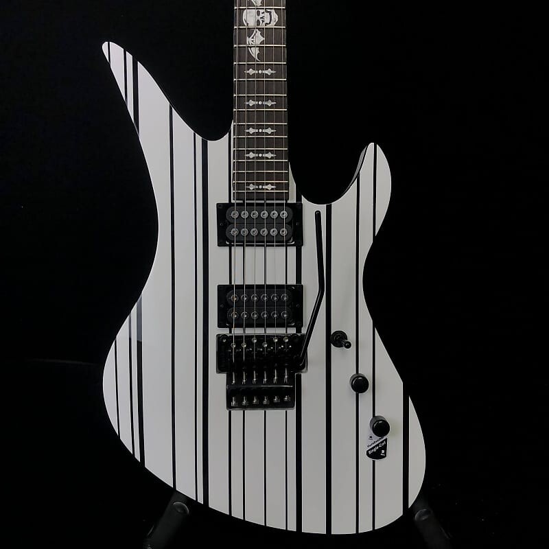 цена Электрогитара Schecter Synyster Gates Standard White