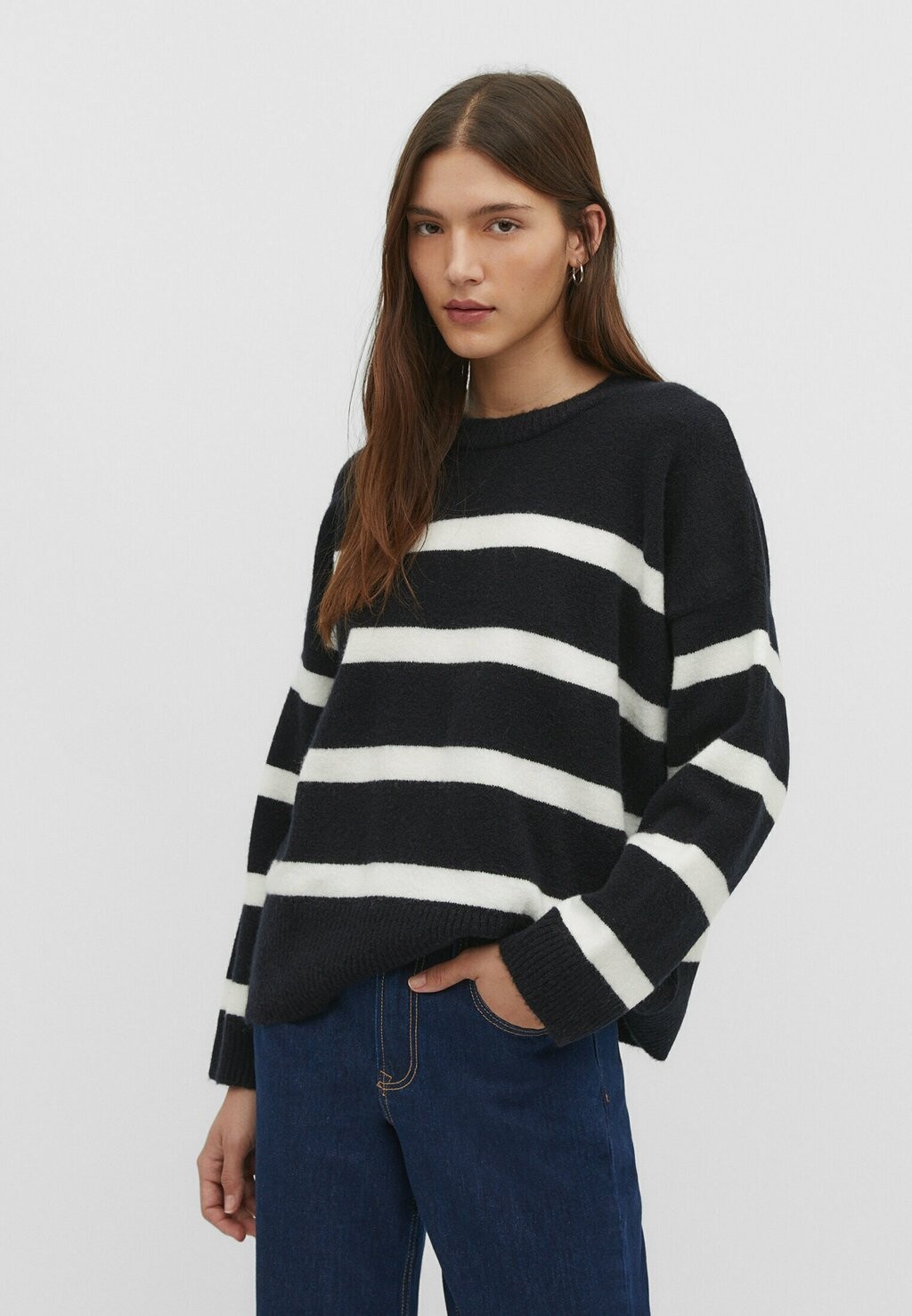 Свитер Striped Stradivarius, цвет dark blue свитер striped stradivarius цвет dark grey