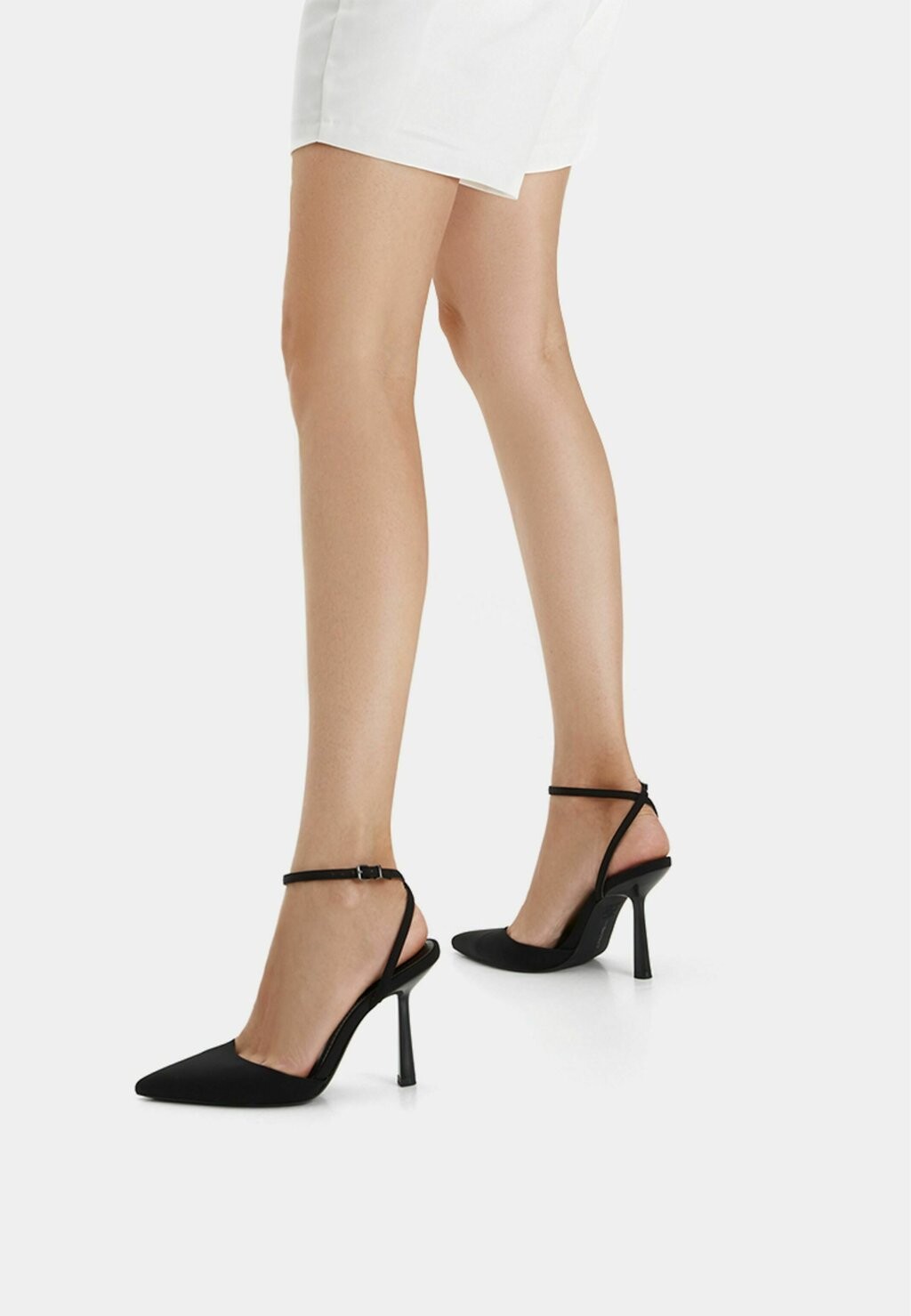 

Туфли Bershka, черный