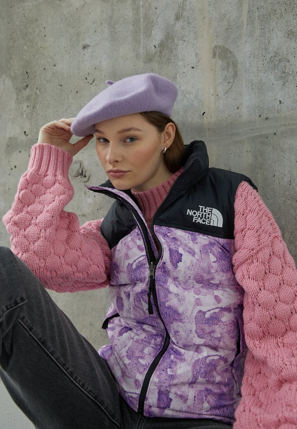 

Жилет The North Face, фиолетовый