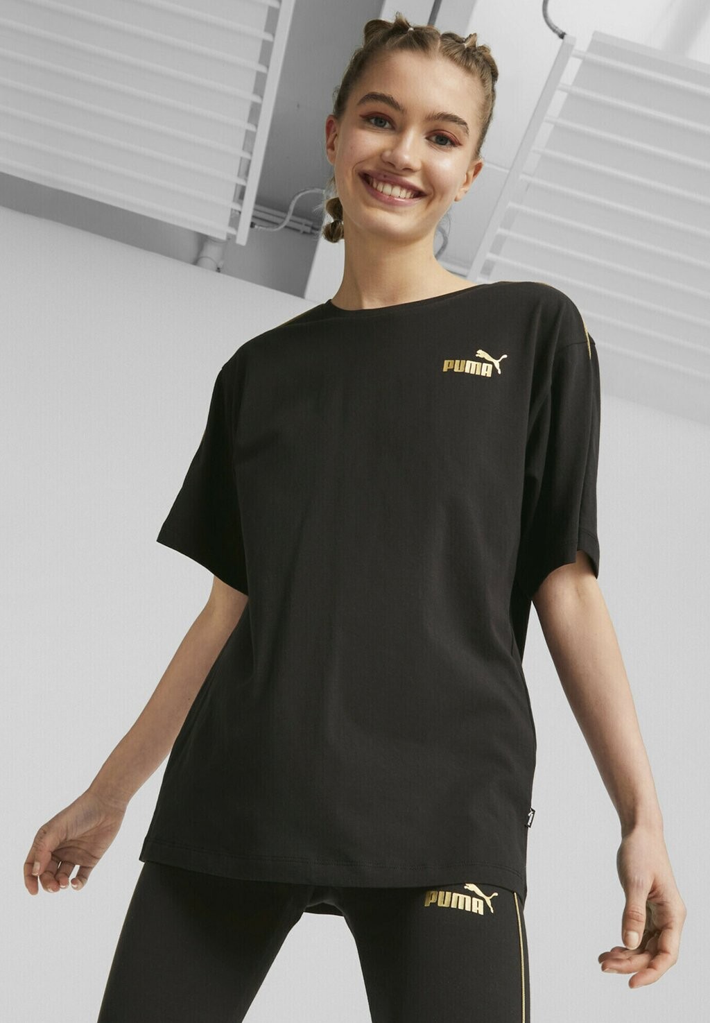 

Базовая футболка ESS MINIMAL GOLD Puma, черный