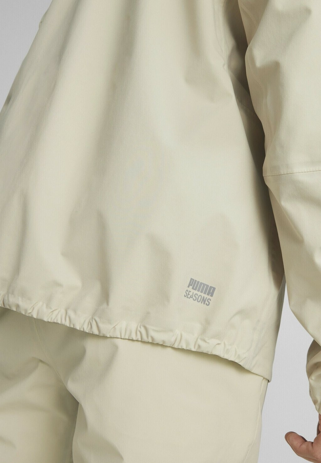 

Ветровка Puma