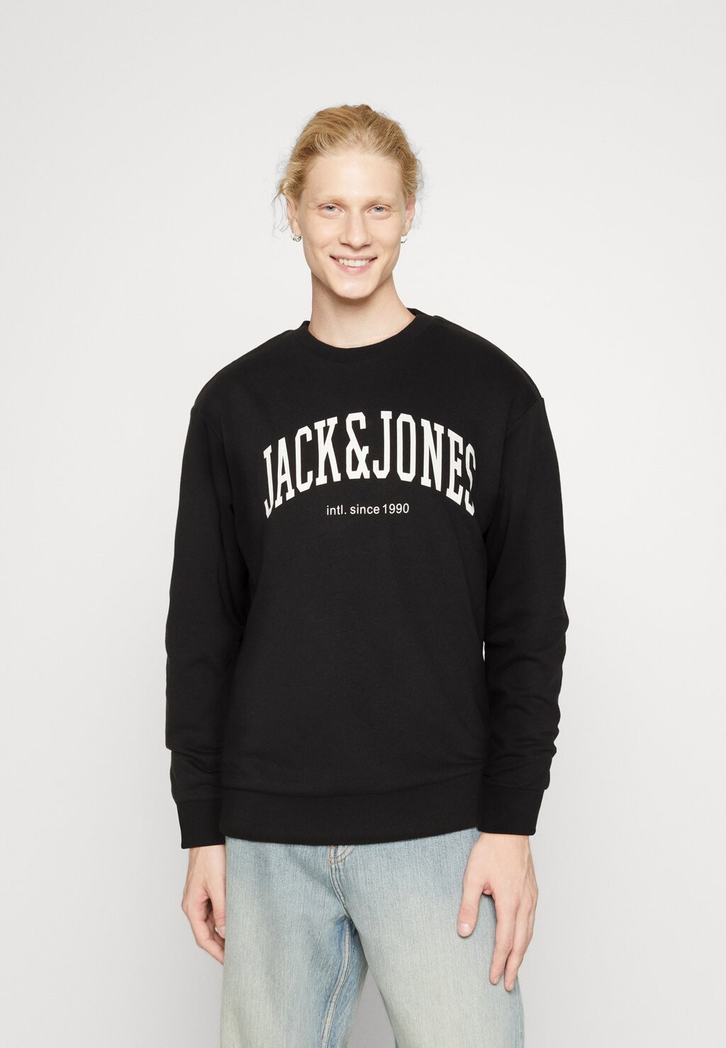 

Толстовка Jjejosh Crew Neck Jack & Jones, черный