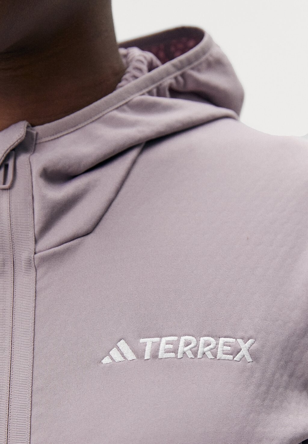 

Флисовая куртка XPERIOR LIGHT HOODED JACKED adidas, светло-розовый
