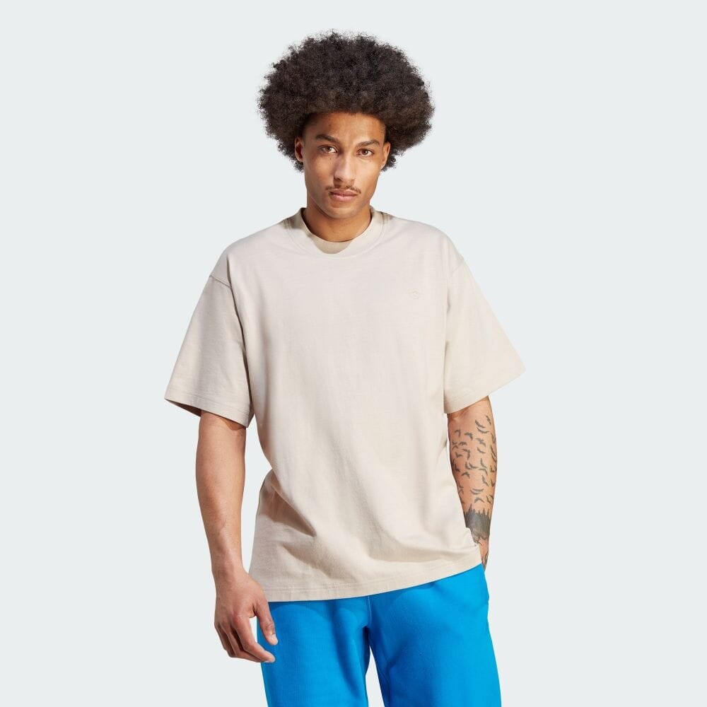 

Футболка Adidas IM4387, бежевый
