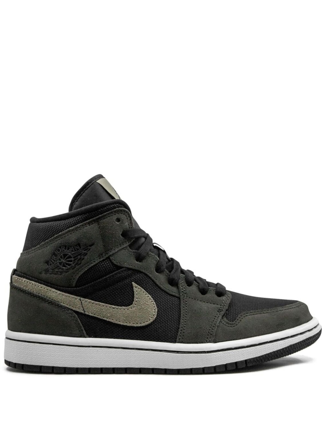 

Кроссовки Air 1 Mid Jordan, черный