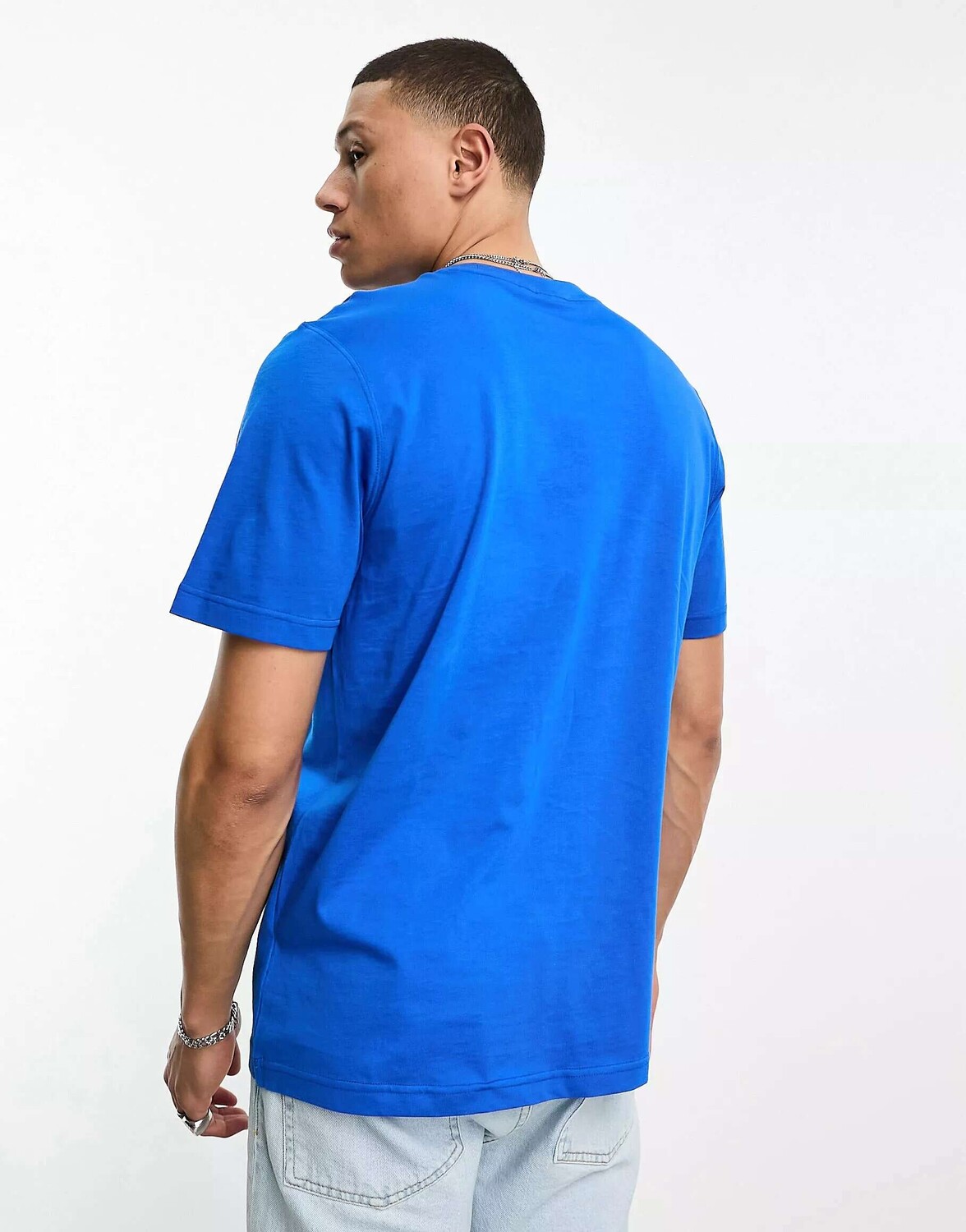 

Синяя футболка с маленьким логотипом adidas Originals Trefoil Essentials, Синий
