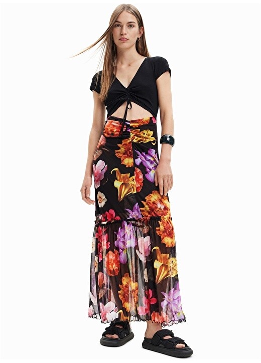 

Черное женское летнее длинное платье с круглым вырезом с рисунком Desigual, Черный