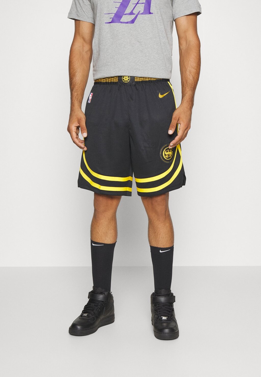 

Команда ШОРТЫ NBA GOLDEN STATE WARRIORS Nike, черный/охра
