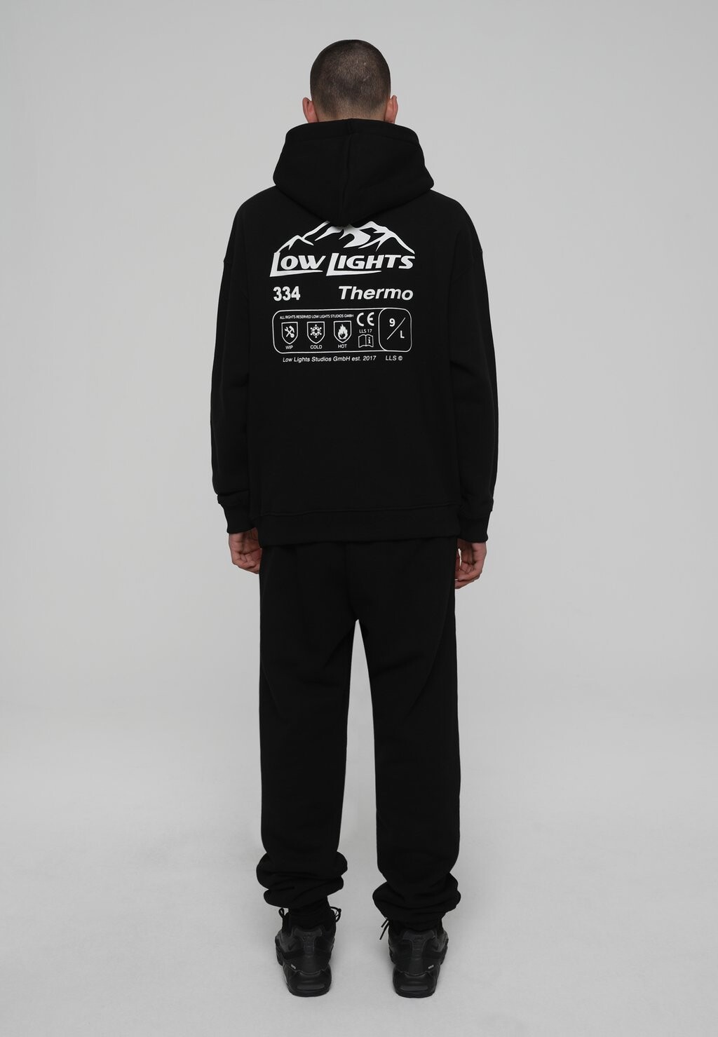 

Толстовка со стойкой LOW LIGHTS STUDIOS THERMO ZIP HOODIE, черный