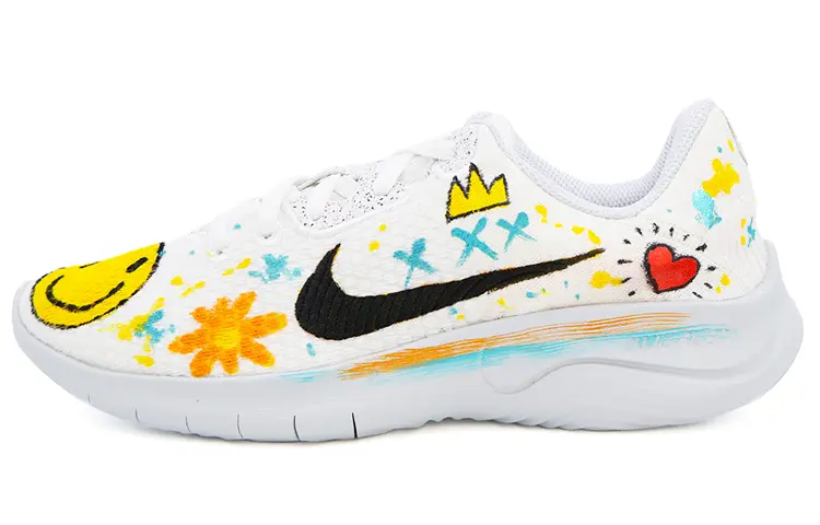 

Кроссовки Flex Experience Run 11 женские с низким верхом белого цвета Nike