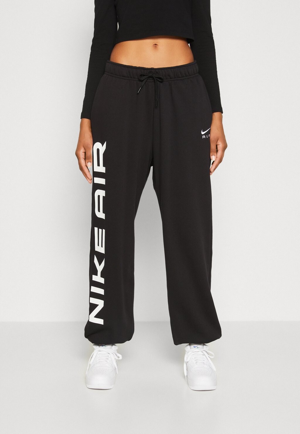 

Спортивные брюки Nike, черно-белый