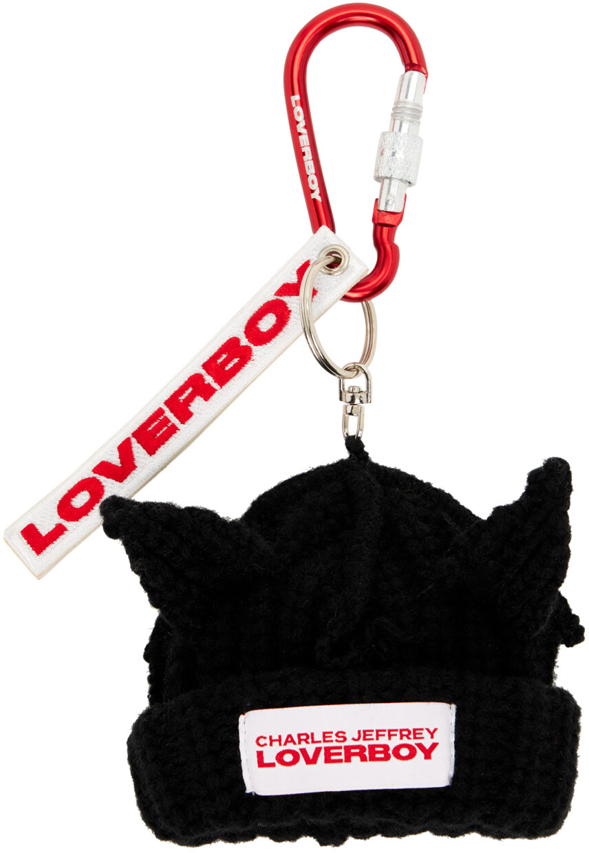 

Брелок-шапка-бини черного цвета с массивными ушками Charles Jeffrey Loverboy
