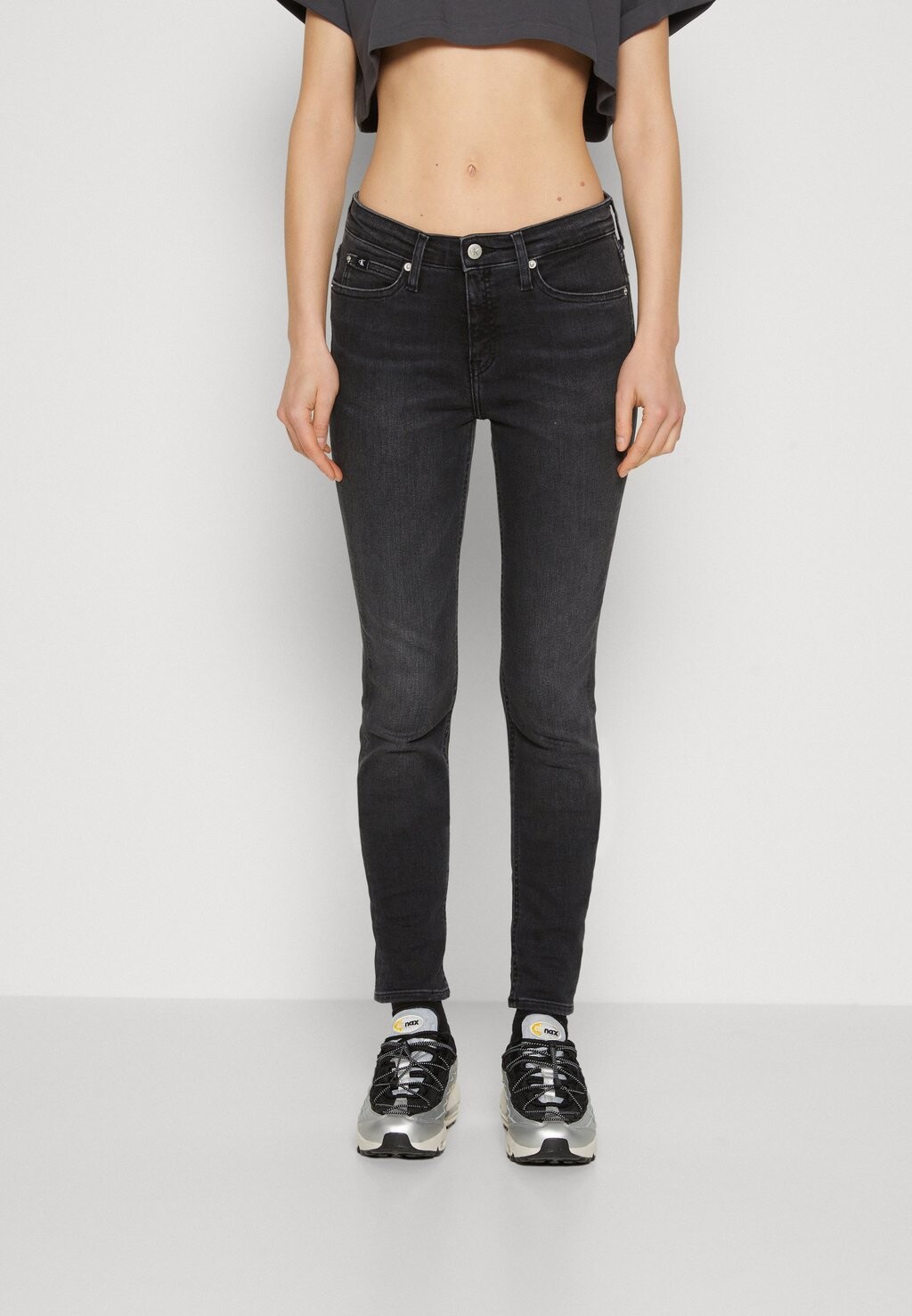 

Джинсы Skinny Fit Calvin Klein Jeans