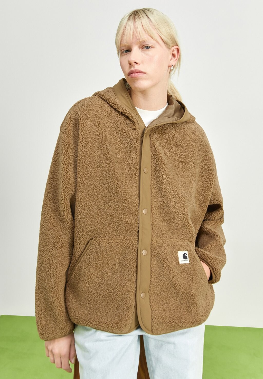 

Флисовая куртка ELLIOT HOODED LINER Carhartt WIP, светло-коричневый