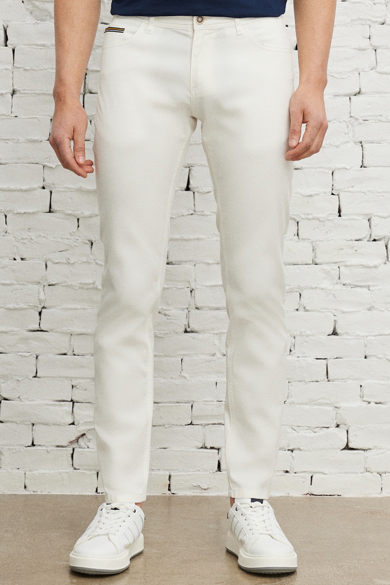 Приталенные брюки чинос Ac&Co, белый