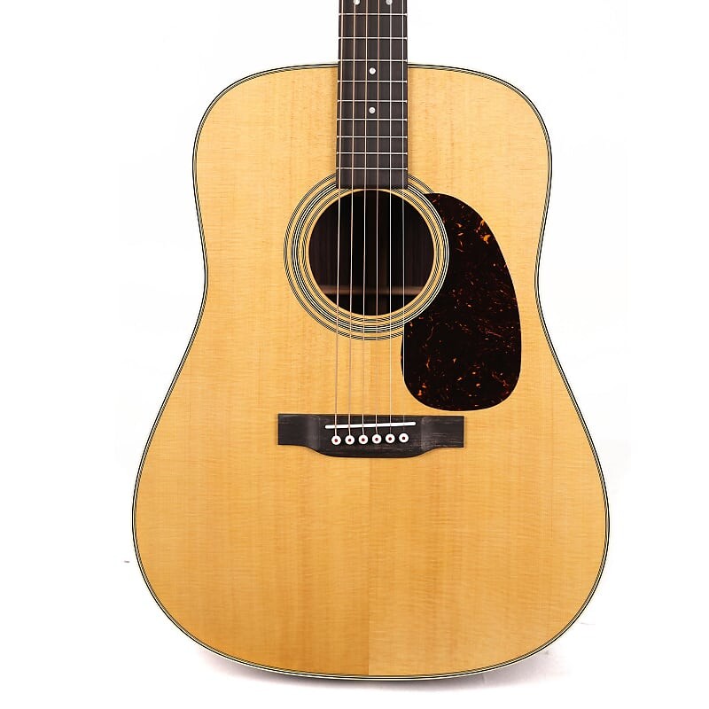 

Акустическая гитара Martin D-28 Dreadnought Acoustic Guitar Natural