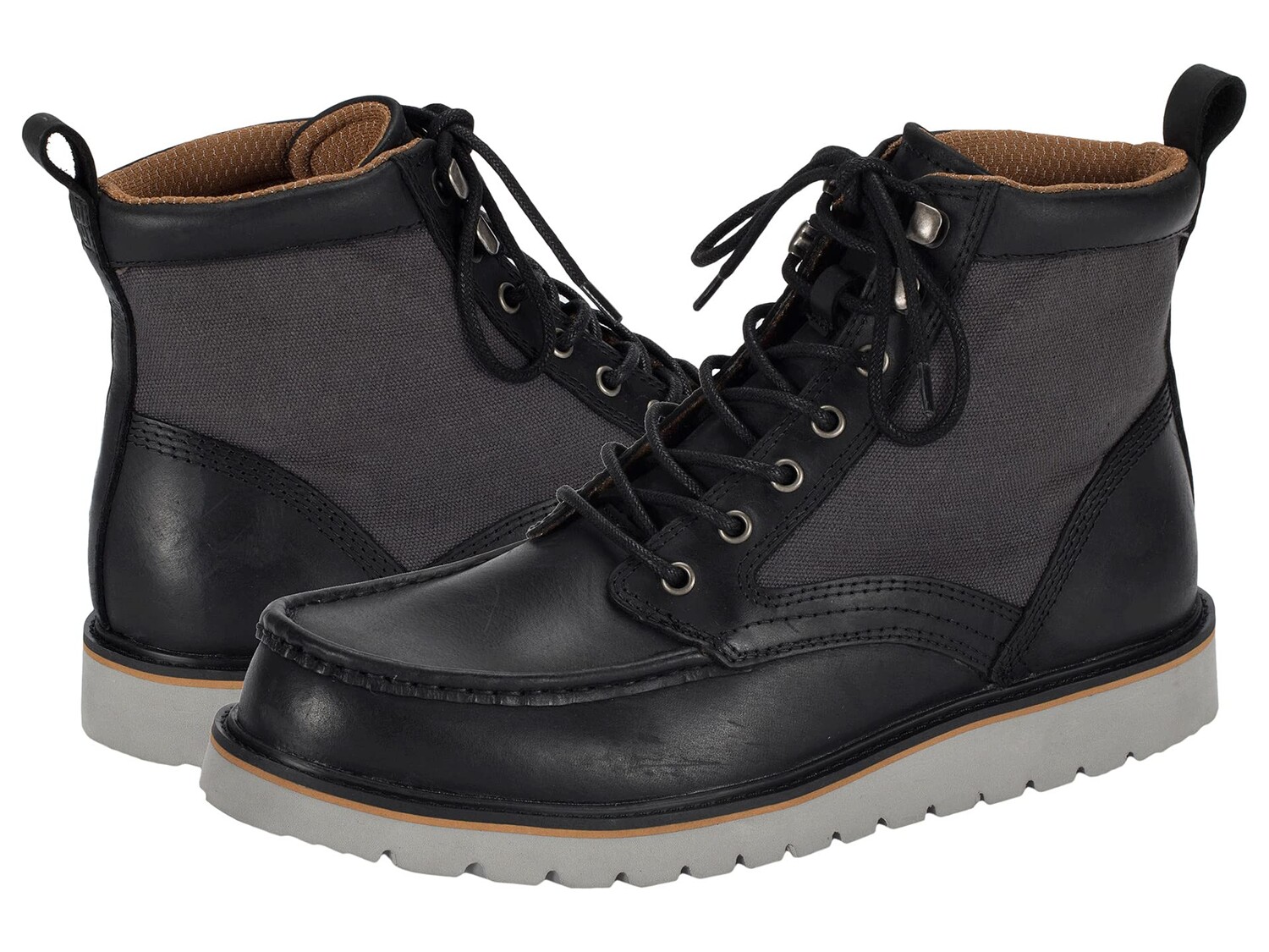 

Ботинки Baretraps Haines Lace-Up Boot, черный/серый