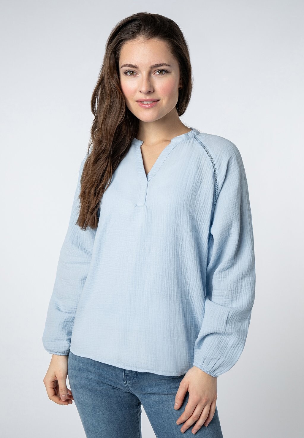 

Блузка V AUSSCHNITT Sublevel, цвет light-blue