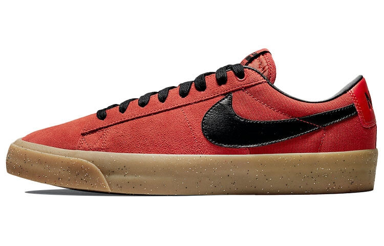 

Кроссовки Nike SB Blazer Low Grant Taylor красные