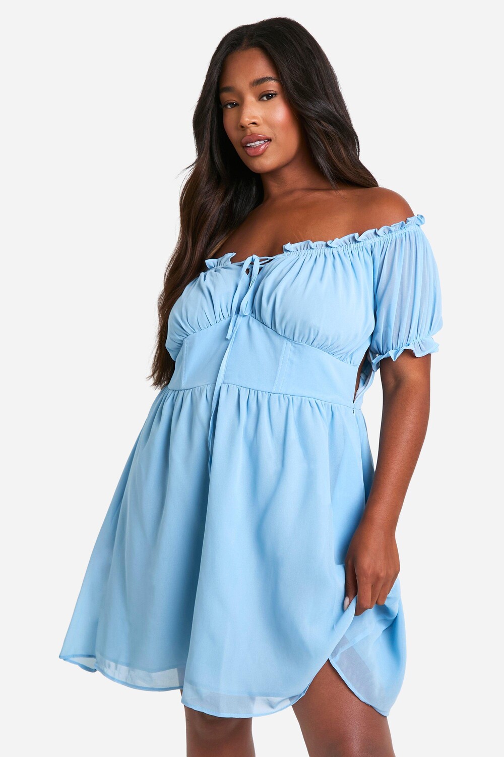 

Платье с плиссированной юбкой и шнуровкой Plus Bardot boohoo, синий