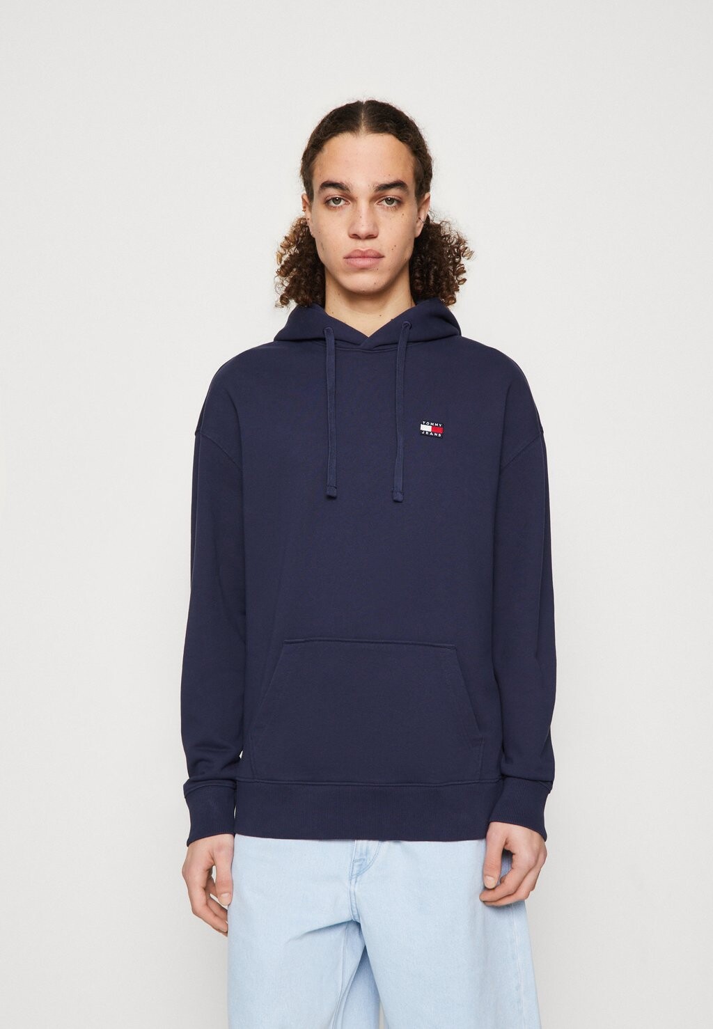 

Толстовка TJM RLX Tommy Jeans, темно-синий