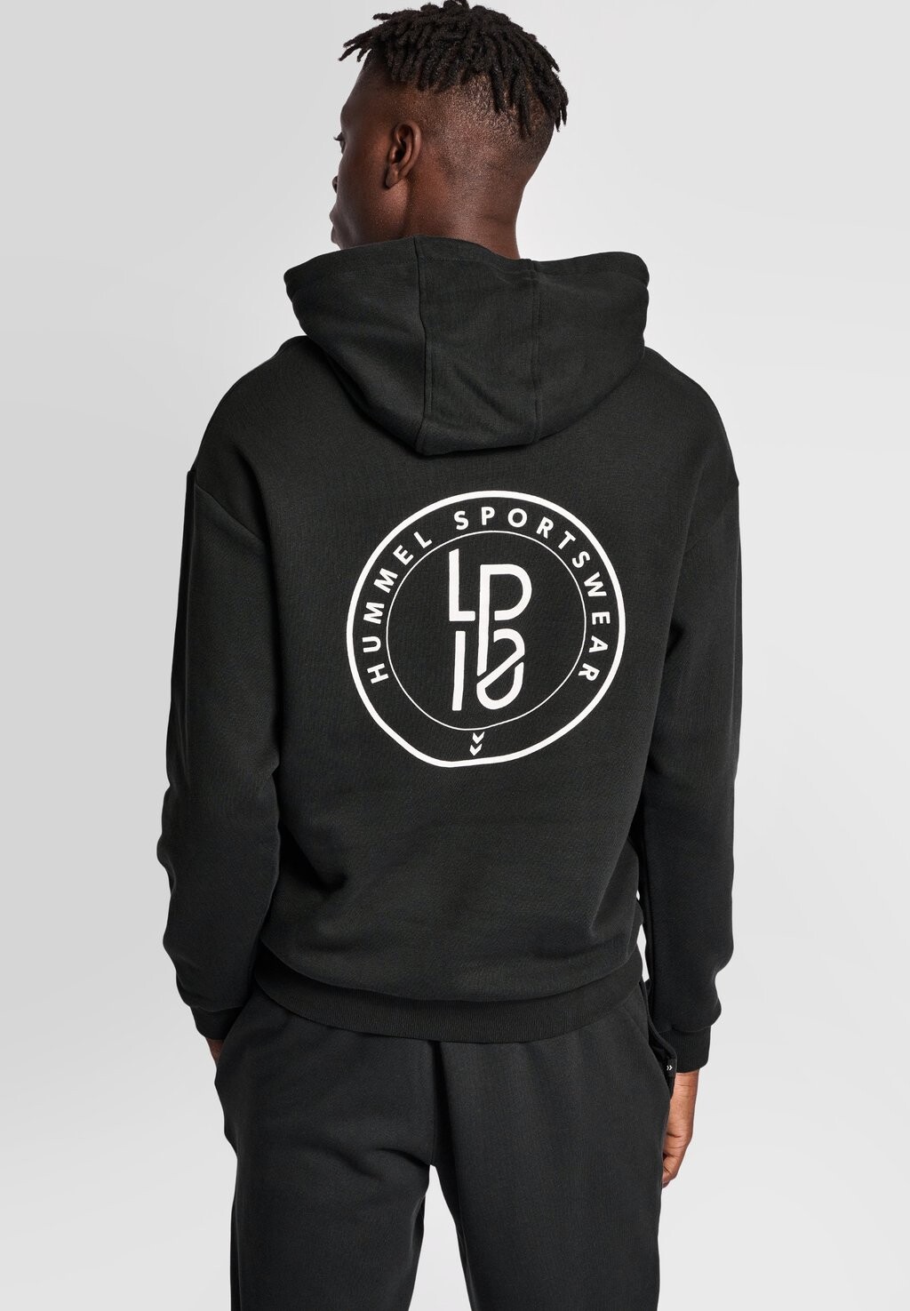 

Толстовка Boxy Hummel, черный
