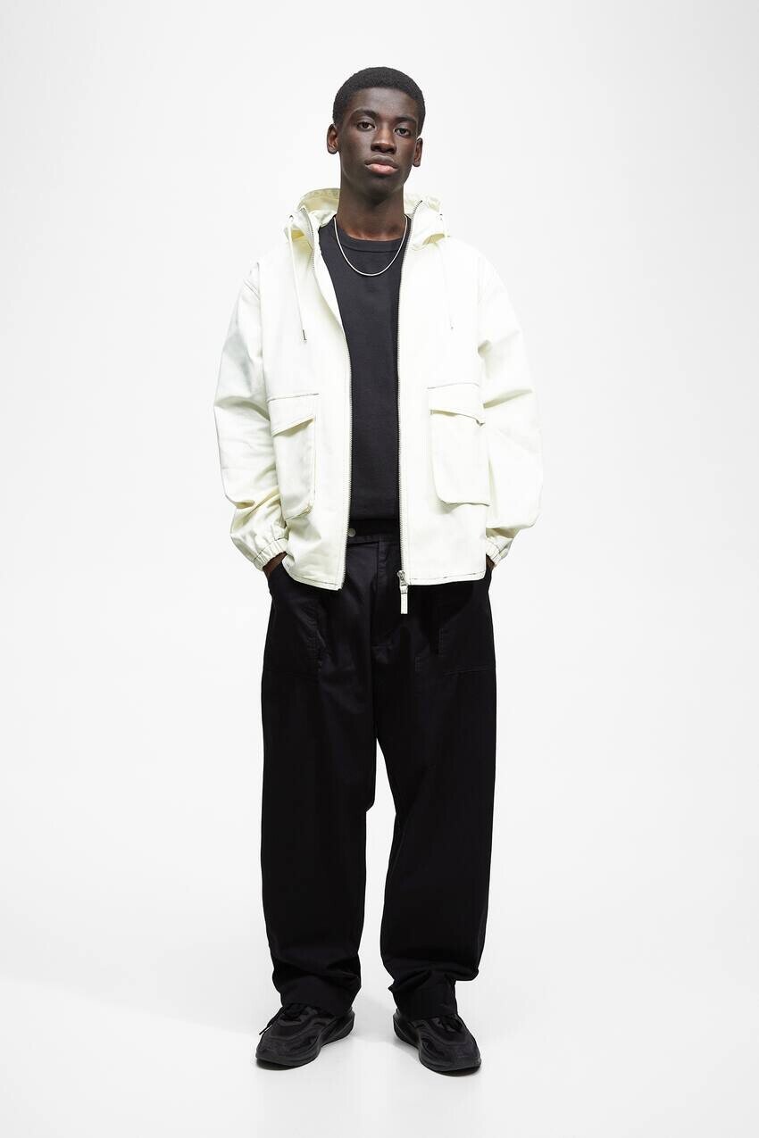 

Парашютные брюки-карго Pull&Bear, черный