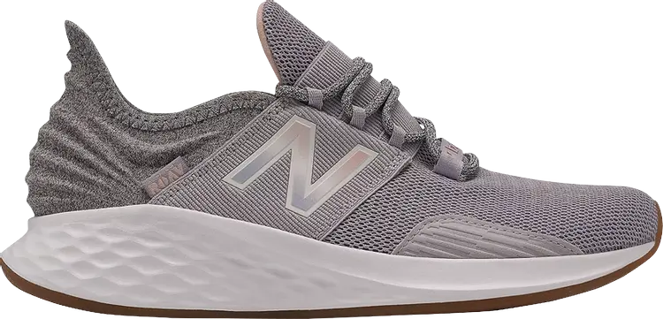 

Кроссовки New Balance Wmns Fresh Foam Roav 'Tee Shirt - Whisper Grey', серый