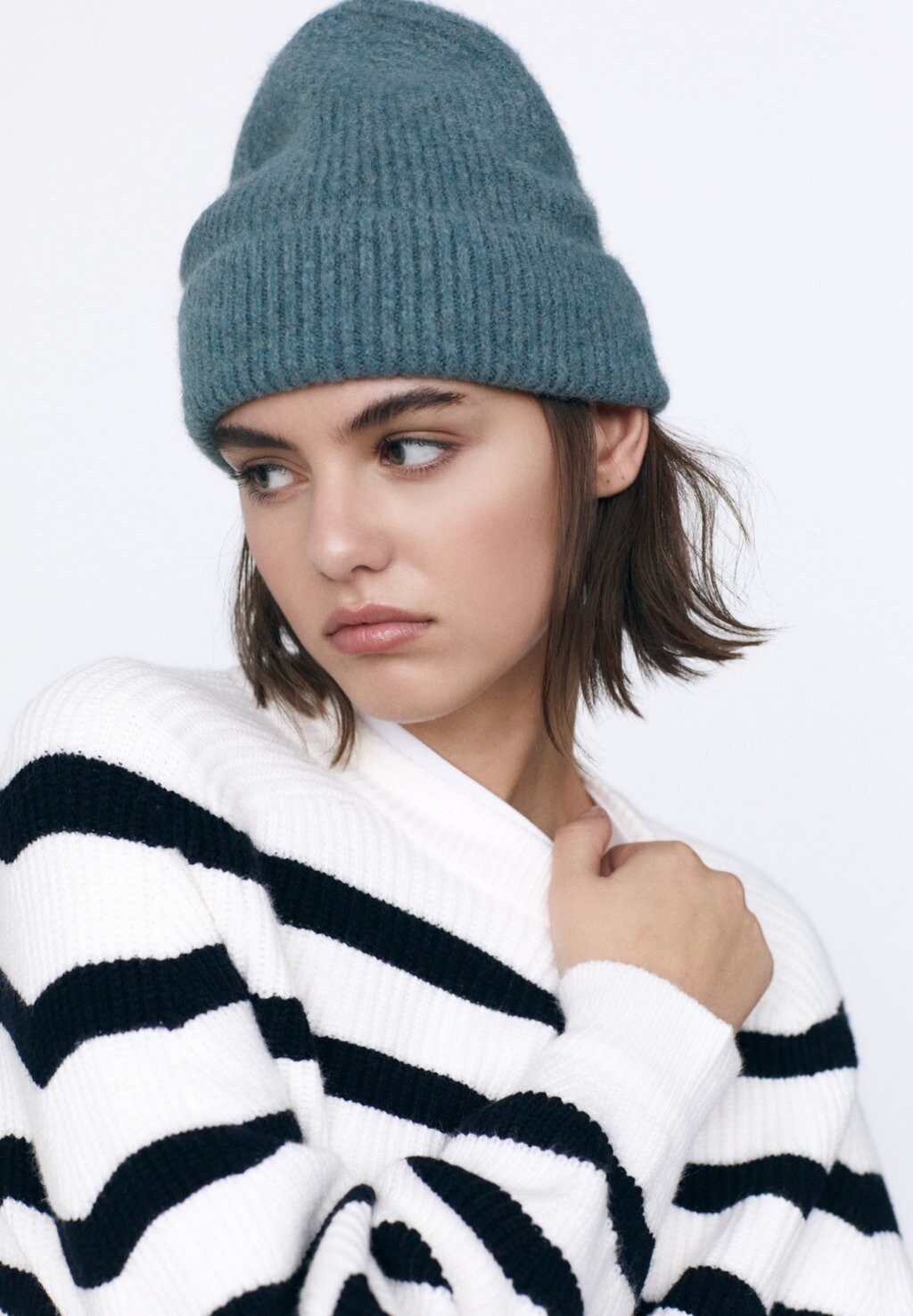 

Шапочка PULL&BEAR, светло-зеленая