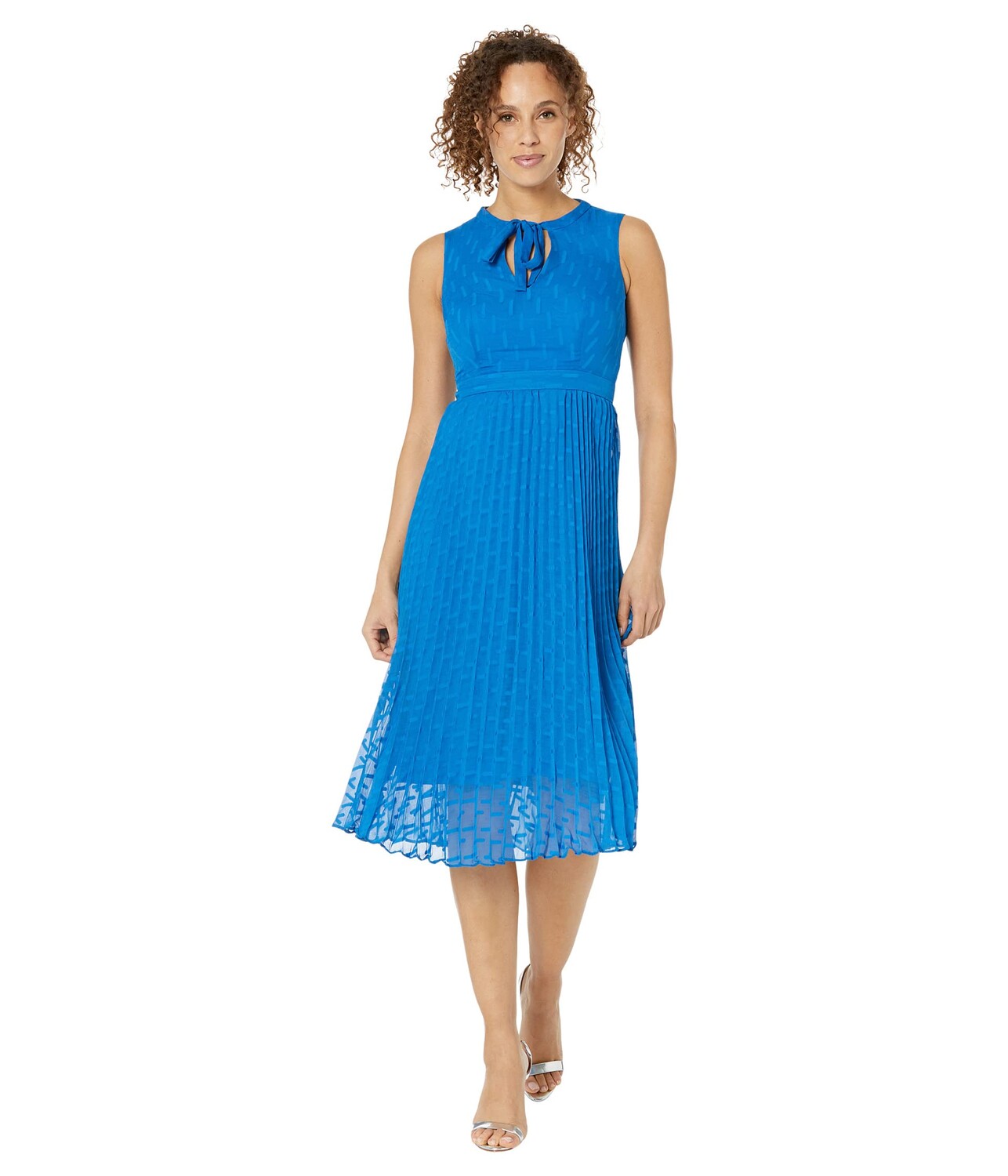 

Платье Donna Morgan, Maxi Dress with Smocking and V-Neck