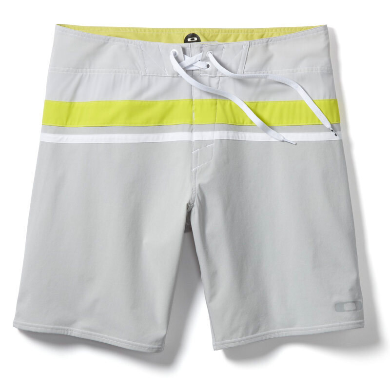 

Шорты Oakley Pilot 19, серый