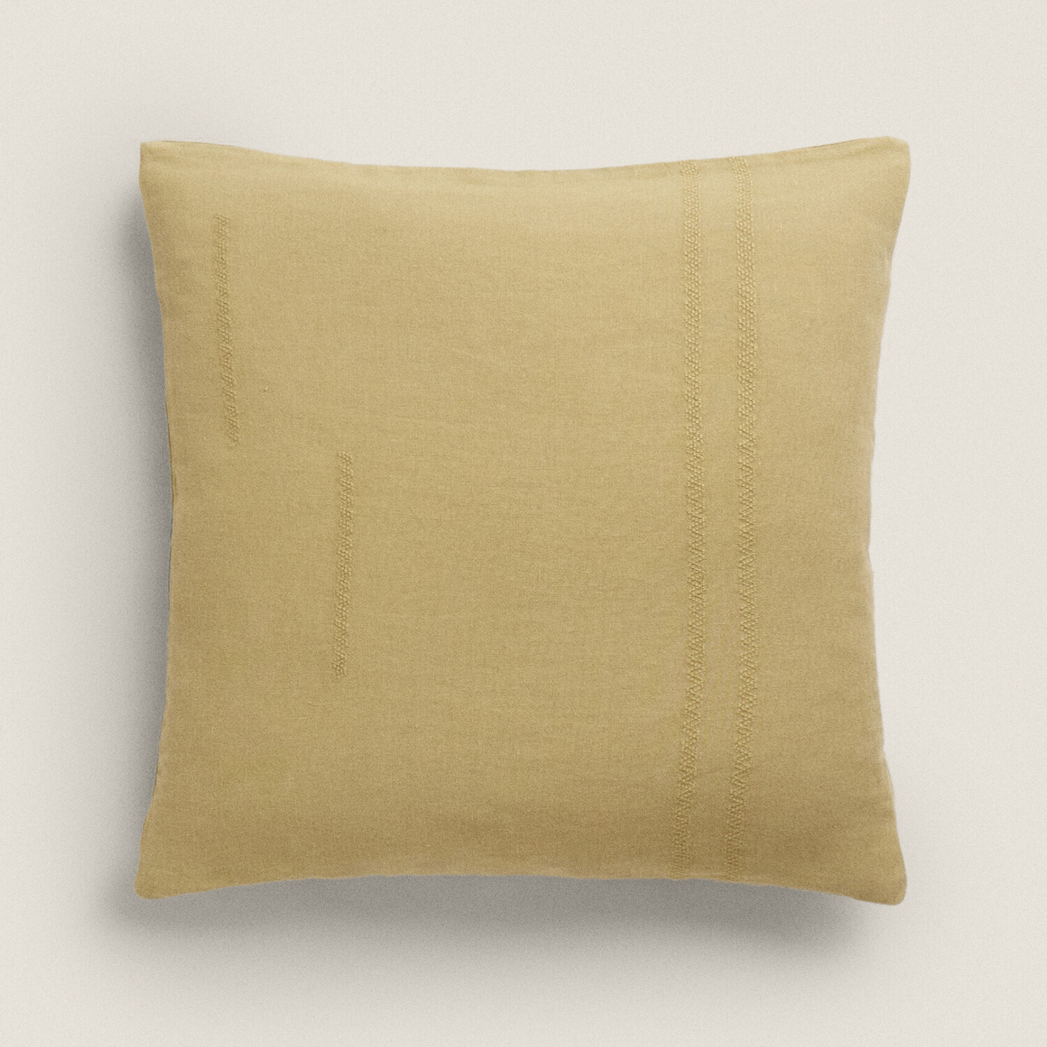 

Чехол для подушки Zara Home Embroidered Linen, зеленый