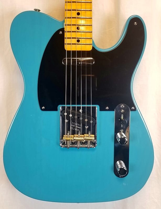 

Fender Custom Shop Limited Edition 1951 Tele, Ash Body, New Old Stock, Trans Taos Turquoise, w/HSC 2022 9231013815