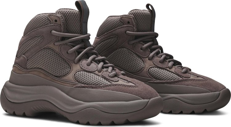 Yeezy desert rat boot best sale season 7