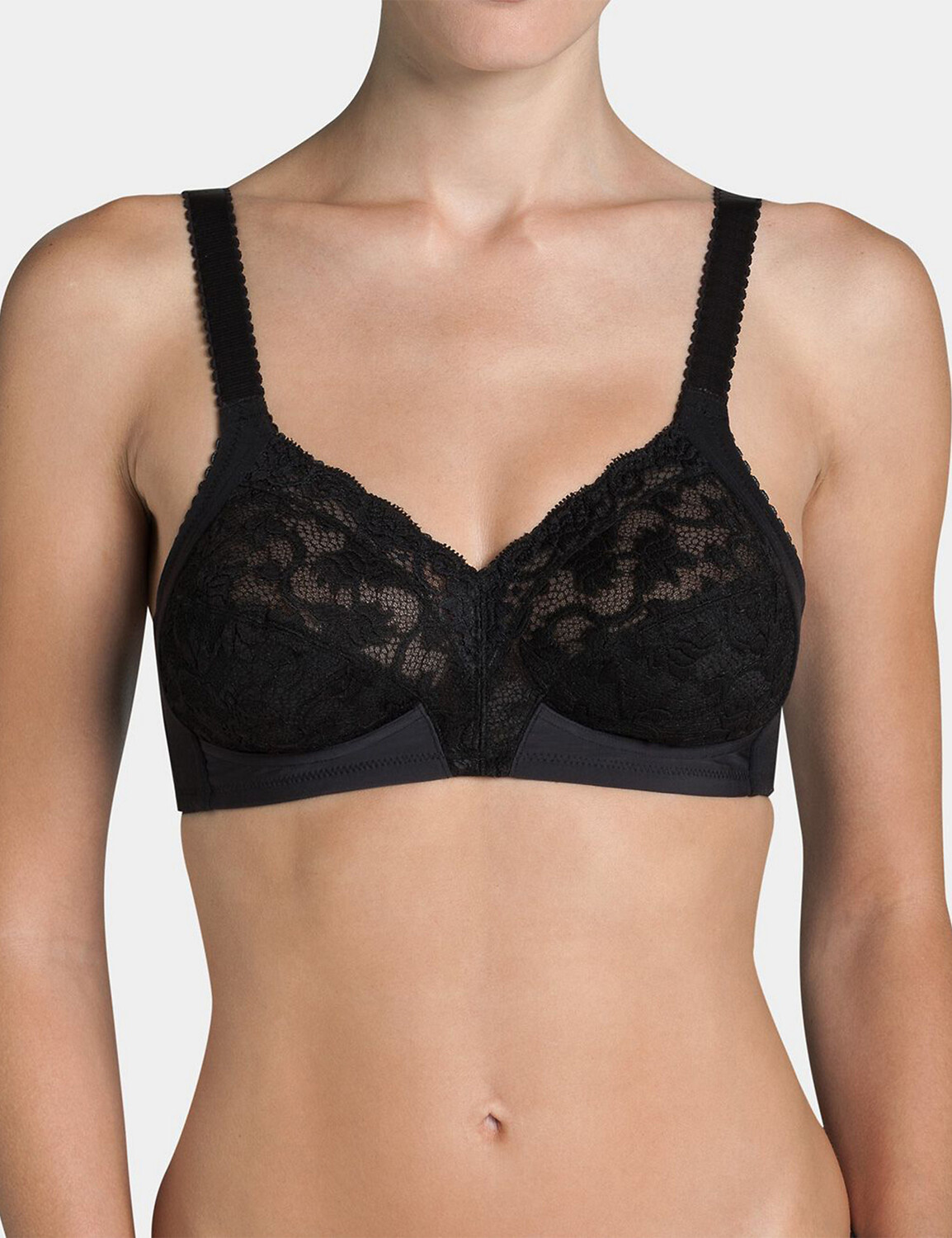 

Бюстгальтер с полной чашкой Delicate Doreen без косточек C-J Triumph, черный