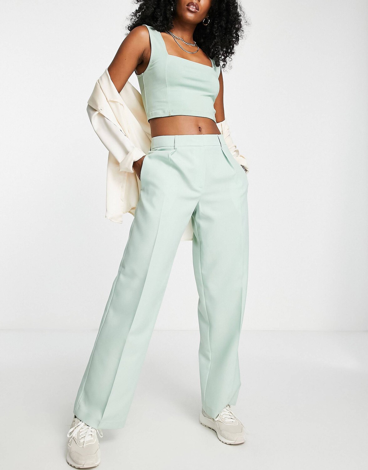 

Мятные повседневные брюки с напуском ASOS DESIGN