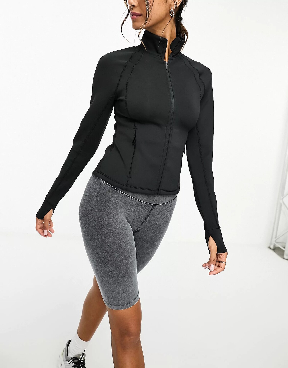 

Куртка Asos 4505 Zip Up Contouring Training, черный