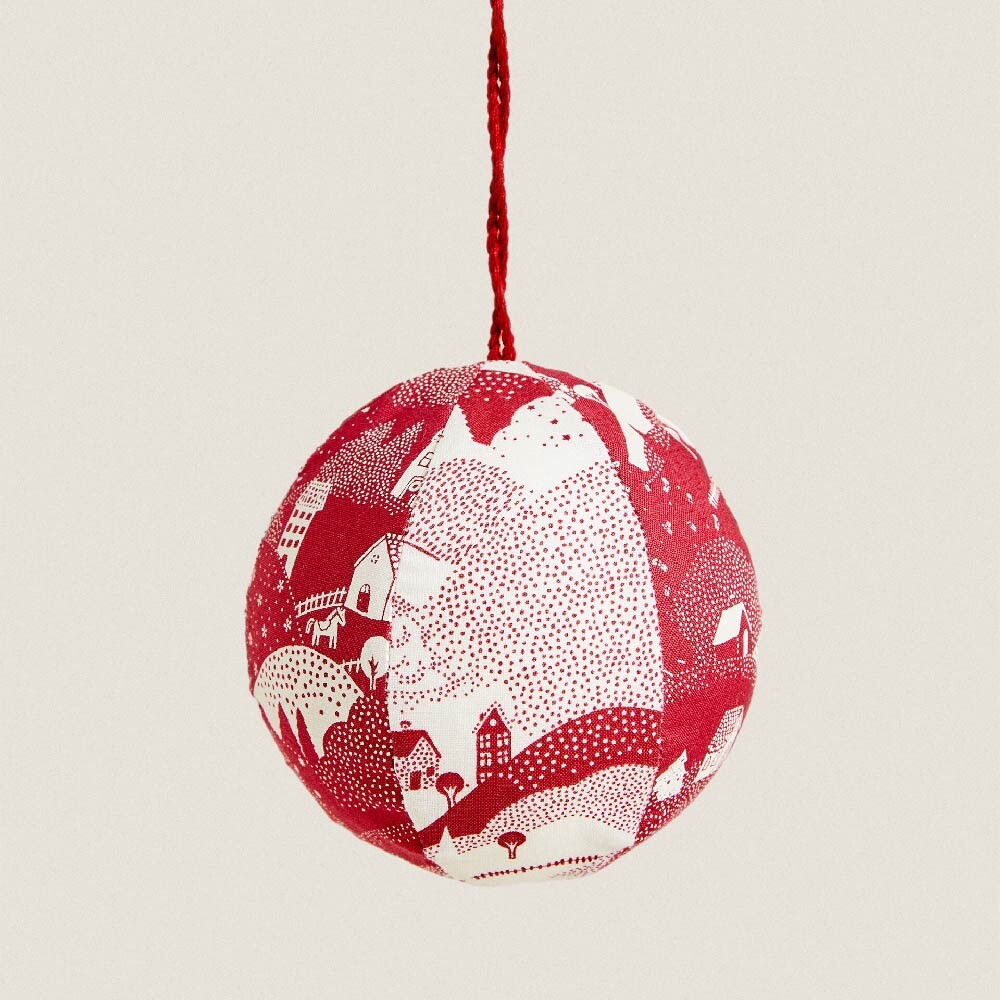 

Игрушка шар Zara Home Christmas Patchwork Bauble Decoration, красный/бежевый