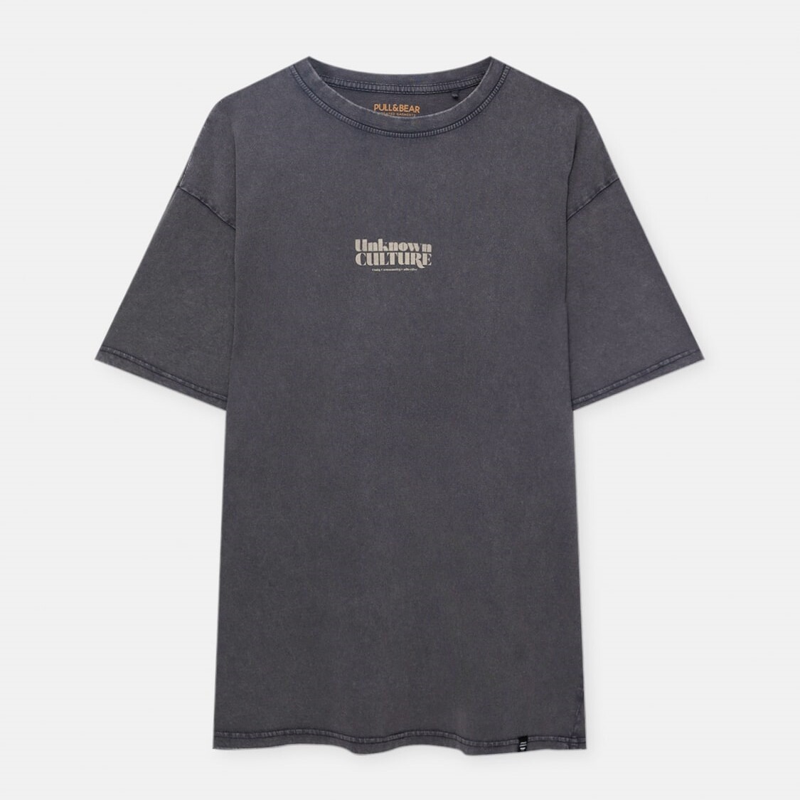 

Футболка Pull&Bear Unknown Culture Print, темно-серый