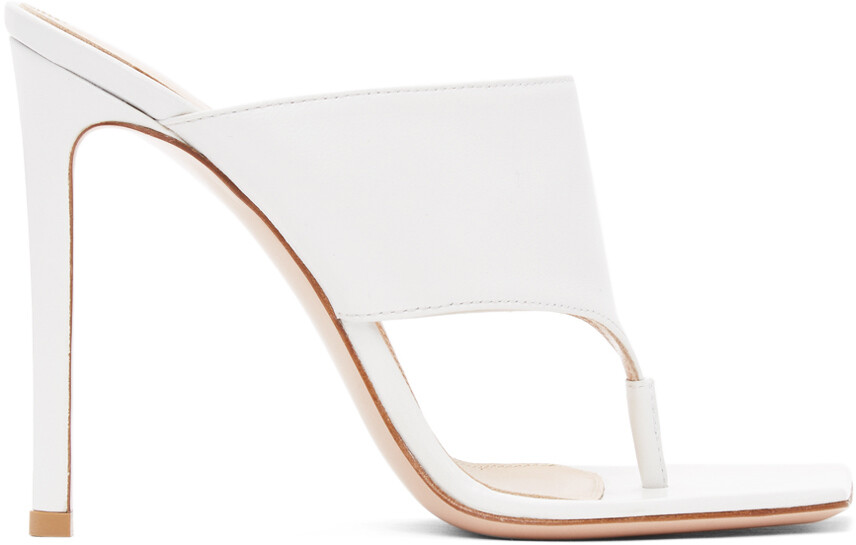 

Белые толстые сандалии Thong 105 Gianvito Rossi