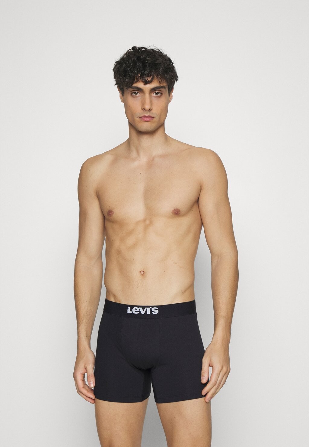 

Трусы MEN SOLID BASIC BOXER BRIEF 4 PACK Levi's, черный